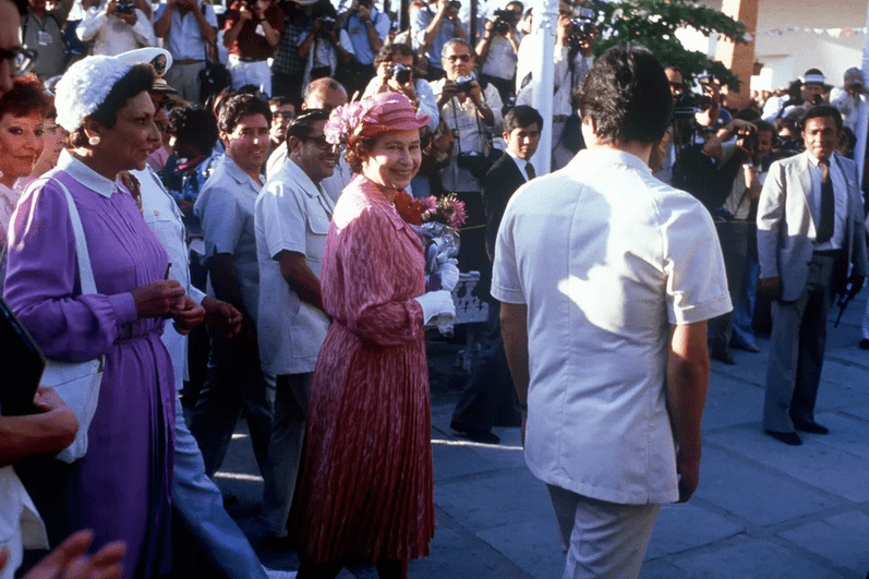 La reina estuvo en Puerto Vallarta.